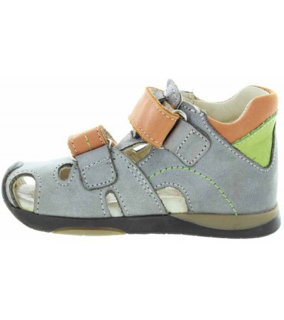 Good ankle sandals with support for kids