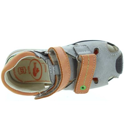 Good ankle sandals with support for kids