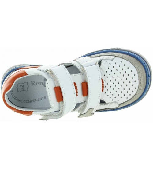 Closed toe flat feet health sandals for a child