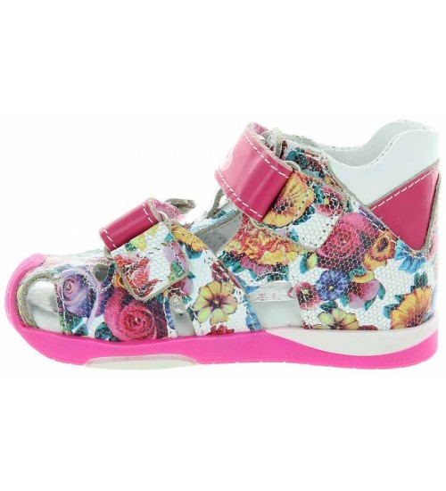 Shoes for girl with proper ankle support. 