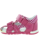 Fuschia leather sandals for a toddler girl