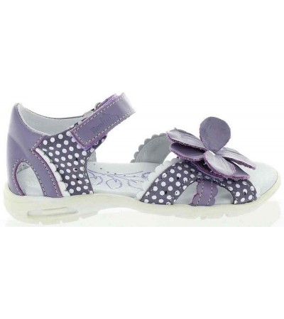 Girl with for heel pronation purple sandals