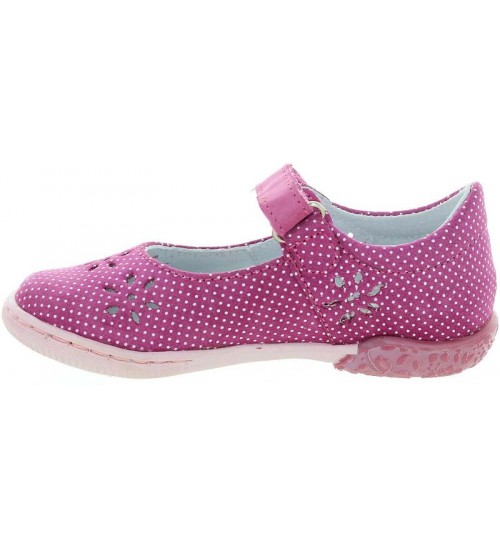 Toddler with soft soles shoes