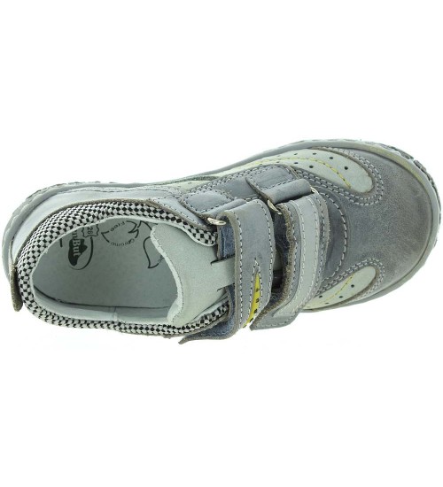 Wide feet and high arches shoes