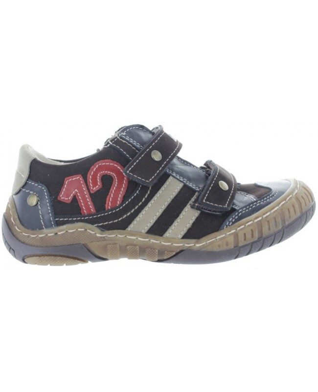 Boys shoes for walking on inside of the foot