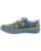 Walking shoes for supination and pronation