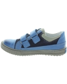Wide high instep sneakers for a boy from Europe