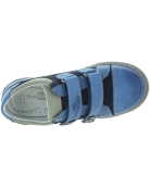 Wide high instep sneakers for a boy from Europe