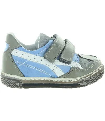 Orthopedic best sneakers with good arches