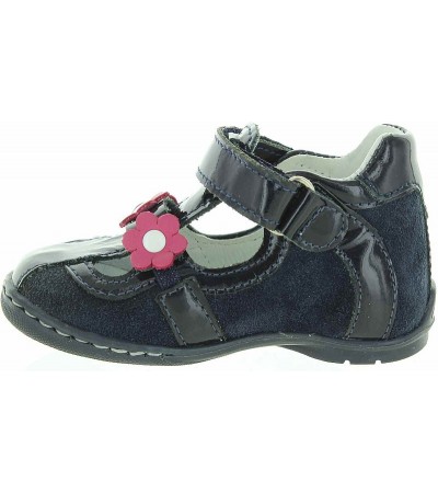 Child to correct posture best shoes 