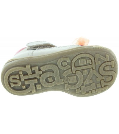 Footwear for toddlers toe walking 