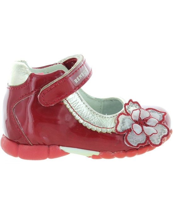 Baby shoes for feet with low arches