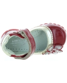 Baby shoes for feet with low arches
