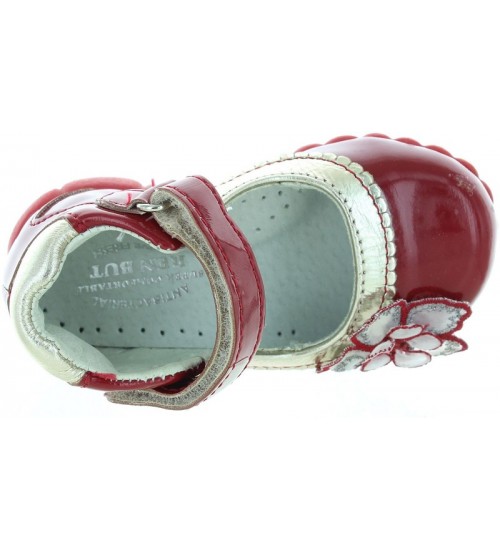 Mary janes for baby with low foot arches