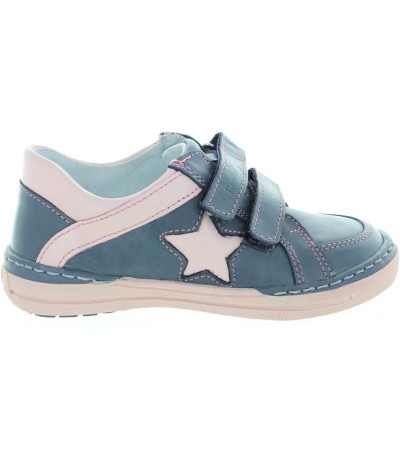 Intoeing shoes to fix for toddlers feet Intoeing shoes to fix for toddlers feet