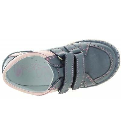 Shoes fix for toddlers intoeing 