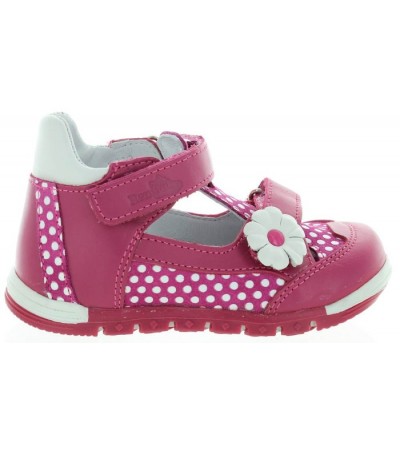 The best toddlers high instep chubby sandals
