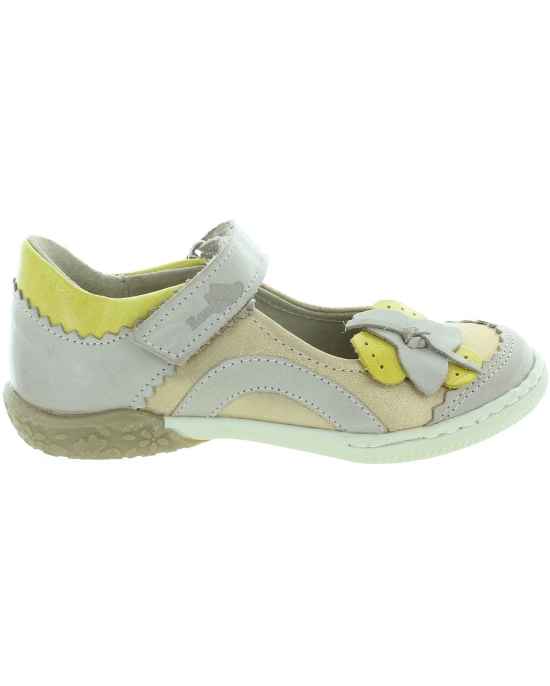 Europe beige girl leather shoes