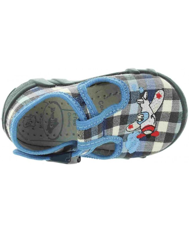 Slippers for a toddler with good arches