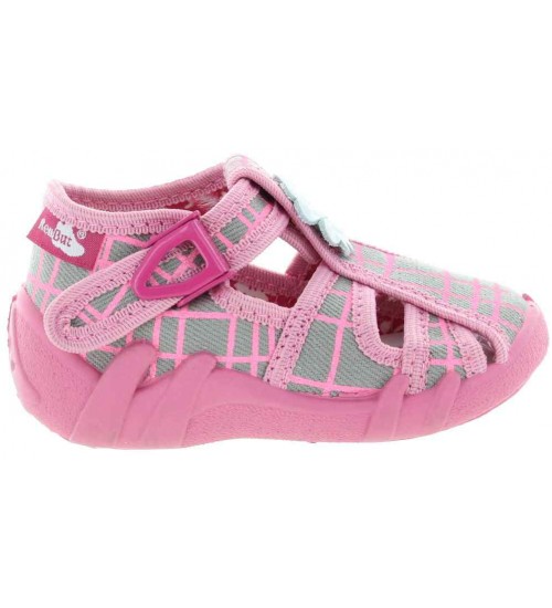 First shoes for new walker with arches