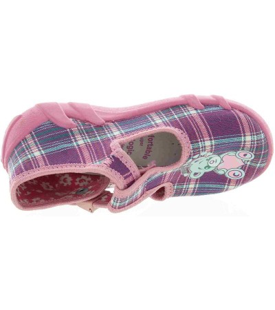 Best slippers for toddlers feet