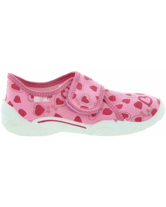 Slippers for a child with arch support 