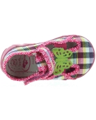Canvas shoes for child taking first steps made in Europe