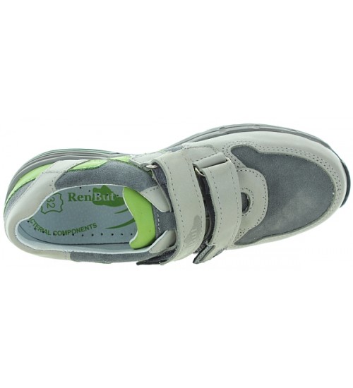 Tip toe stop boys sneakers with ankle pronation 