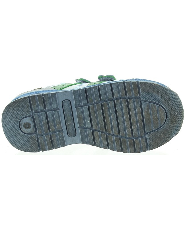 Toddler sneakers for great support 