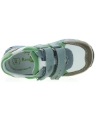 Best white sneakers for kids feet 