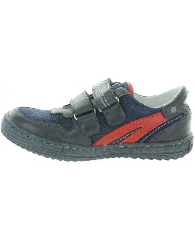 Overpronation fixing in kids shoes
