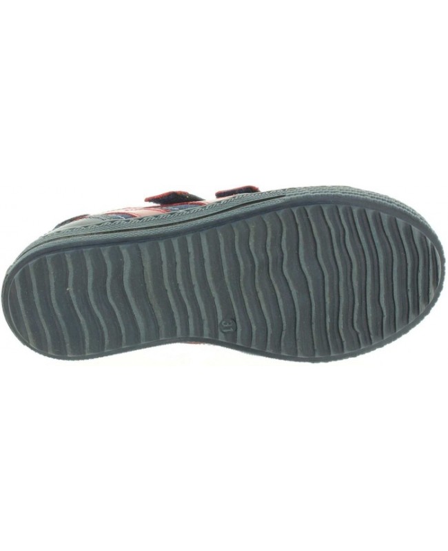 Overpronation fixing in kids shoes