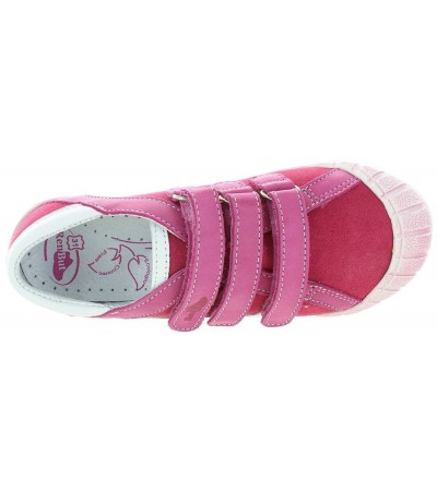 Sneakers for kids that are therapeutic