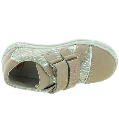 Sneakers for girls made quality leather 