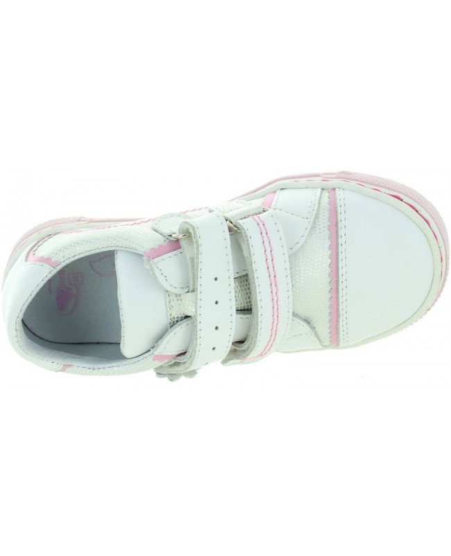 European leather shoes for child