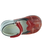 Kids shoes pronation and flat feet from Italy