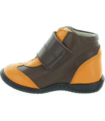Boots for a baby boy as high tops
