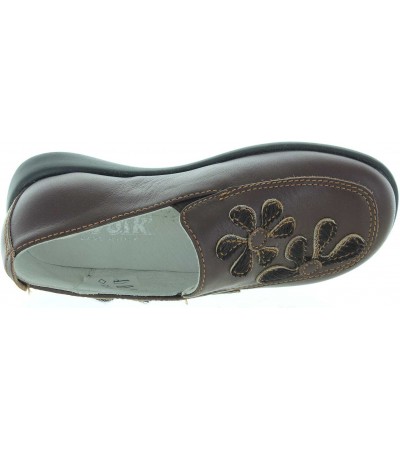 Loafers for a girl in bown leather from Italy