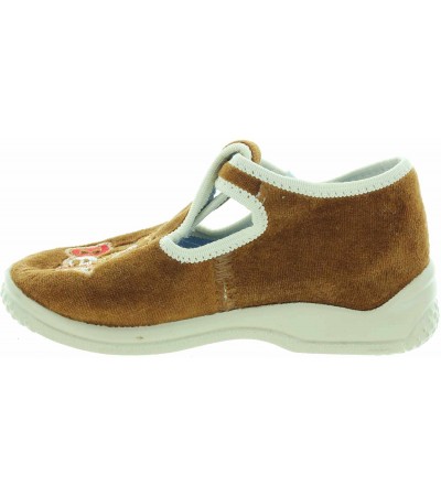 House footwear with good support for children
